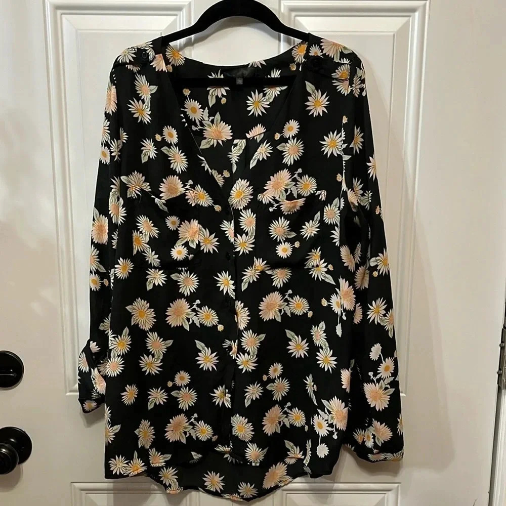 Cotton On Floral shirt blouse Flowers Large